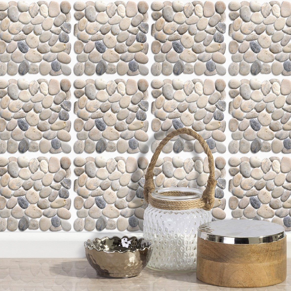 PEBBLE STONE